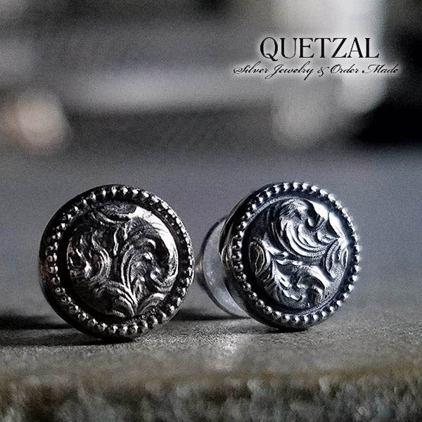 Quetzal スクロールボタンピアス シルバーピアス 1P 片耳用 ピアス